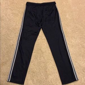 VINCE Joggers 55%Poly 45%Cotton